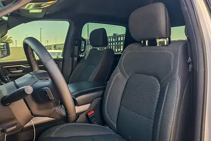 2025 RAM 1500 照片 11