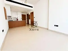 Classy 1 BR | Unfurnished | Community View