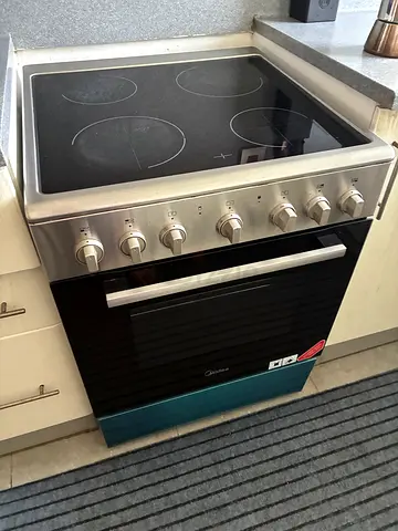 Oven 250 AED