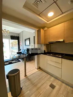 Well-Appointed Home | Bright & Spacious | Vacant — 3