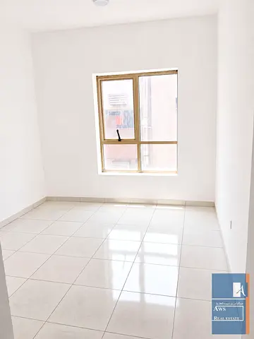 Studio for Executives & Families - Close to Daily Needs