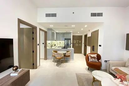 Canal & Burj Views | Luxury Furniture | Jacuzzi