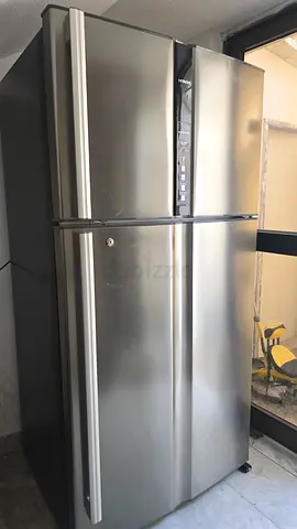 Hitachi Side-by-Side Refrigerator in Stainless Steel