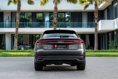 صورة 5 لـ 2023 AUDI Q8