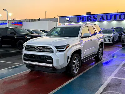 2026 Toyota 4RUNNER — фото 2