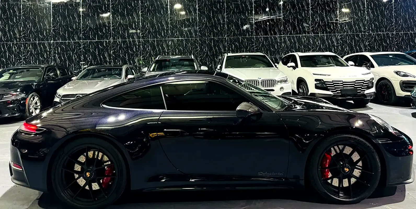 Porsche 911 2025
