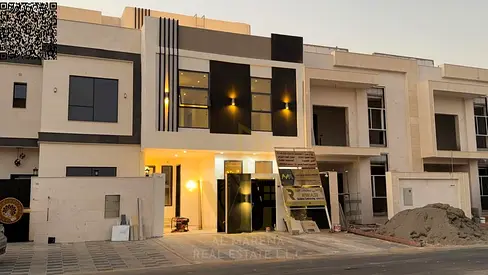 Villa with all registration and ownership fees included, on the main street, ready to move in, with a special discount for cash in the most prestigiou