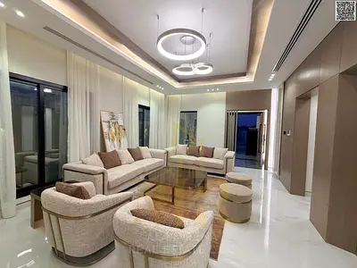 فيلا فاخرة طابقين وروف  خلف مستشفى السعودي الألماني وبالقرب من مجمع المدارس  ومصعد بالاثاث المنزلي  بسعر شامل  كهرباء ومية ومكيفات تملك حر