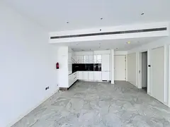 Luxury Apartment | Canal View | Vacant Unit