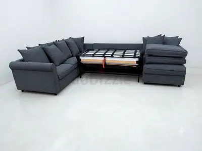 Spacious Corner Sofa Design
A large and comfortable corner sofa offering generous seating space for