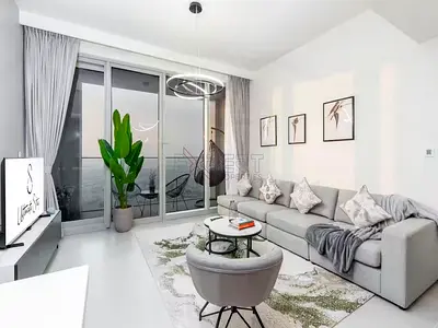 Furnished Living | Dubai skyline view | High Floor