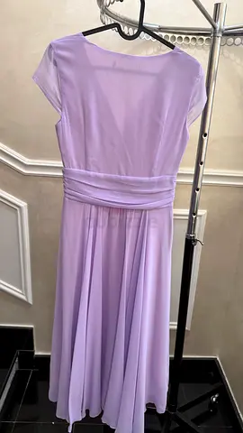 فستان سهرة لافندر بتصميم ناعم وانسيابي Graceful Lavender Evening Gown - Worn Once