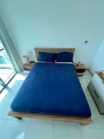 Queen Size Bed Set ( Bed + Mattress + 2 Nightstands)