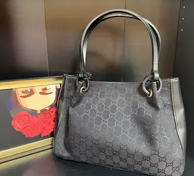 Gucci StYLe Monogram signature canvass tote