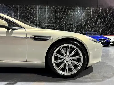 2012 Aston Martin RAPIDE 照片 8