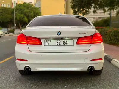 صورة 8 لـ 2018 BMW 5-SERIES