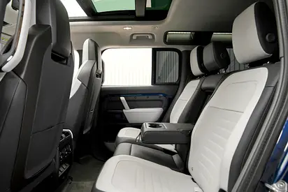 2026 LAND Rover DEFENDER — миниатюра 11