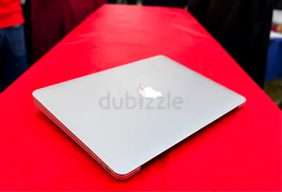 Apple MacBook Air 2014 - 13.3-inch Silver - brand new Condition