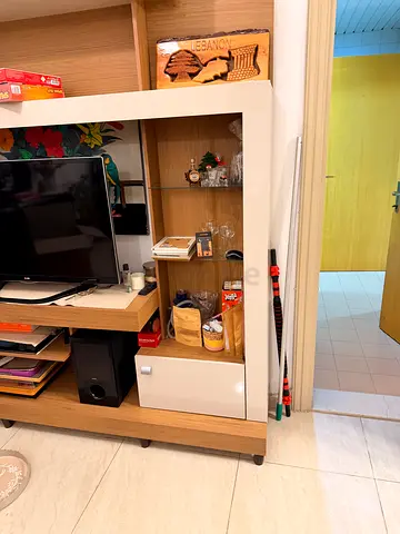 Wooden Entertainment TV Unit with Shelves and Storage