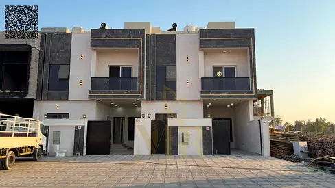 Own a villa at an exclusive price and with luxurious finishing | 3 master bedrooms | Registration and ownership fees included with the price |