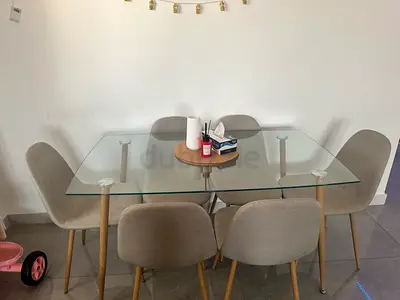 Dinning table 6 seater