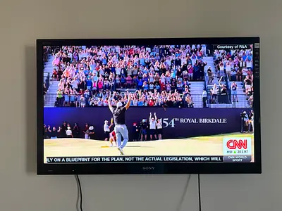 Sony 42 inches full HDTV very good condition