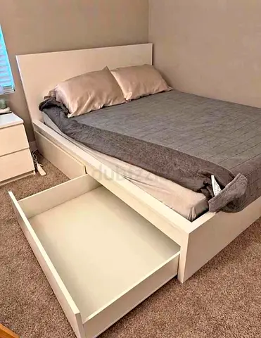 Ikea malm queen size bed with matters
