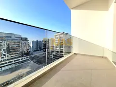 Luxury Apartment | Kitchen Appliances | Close to World trade Metro | Ready to Move