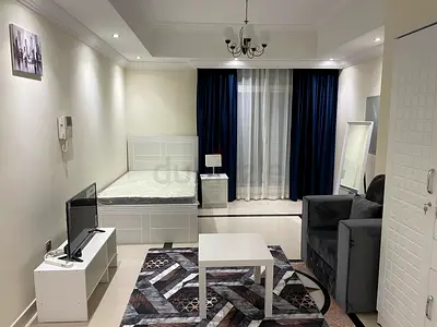 Luxury huge room for 1 lady 2800