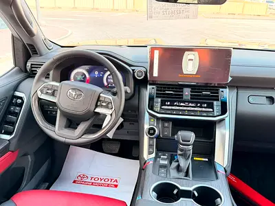 2026 Toyota LAND CRUISER 照片 10