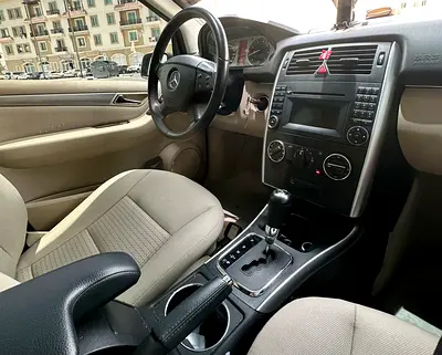 صورة 11 لـ 2011 Mercedes-BENZ B-CLASS