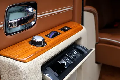 2016 ROLLS-ROYCE PHANTOM 缩略图 12