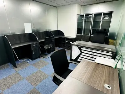 Fully Fitted Workspace | High Floor Unit
