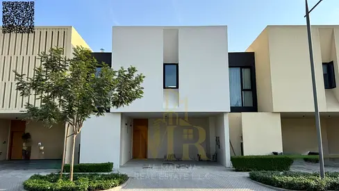 Al Zorah – Ajman | Private pool | 3 bedrooms, high-end finishes, ready to move in. Price includes central air conditioning.