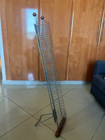 Slim freestanding CD/DVD tower rack - holds approx 60 discs