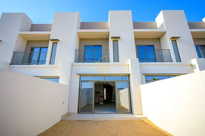 Single Row with Privacy I 2BR + Maid