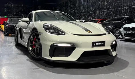 2020 Porsche CAYMAN photo 3