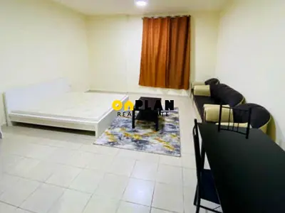 Mid Floor Semi‑Furnished Studio I Prime Spot I Strong ROI