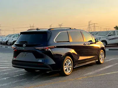 2024 Toyota SIENNA 缩略图 6