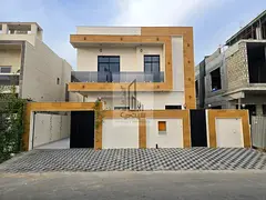 Modern 5-bedroom villa with no annual fees