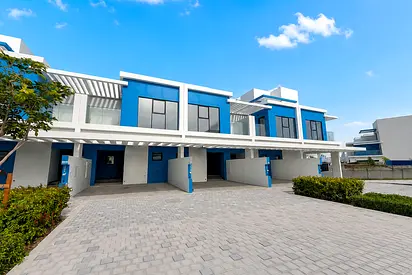 Back to Back | Near to Amenities | Big Layout