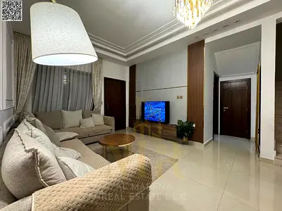 فيلا بسعر شامل رسوم الكهرباء والمياة والمكيفات على الشارع الرئيسي جاهزة للسكن في أرقي مناطق عجمان تملك حر لجميع الجنسيات..
