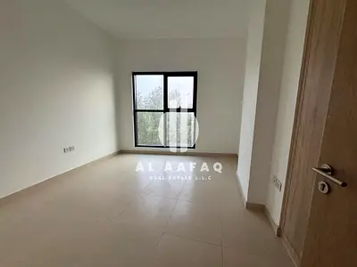 Maids Room, balcony, 2 parking free, sea view
