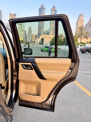 2011 LAND Rover LR2 照片 14