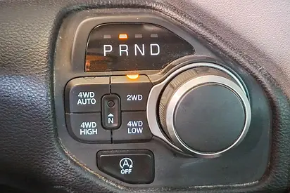 2025 RAM 1500 照片 14