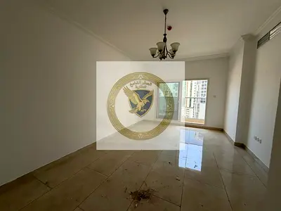 Free parking, security deposit, beautiful two-bedroom apartment with a living room and balcony overlooking the main street, excellent finishing, for r