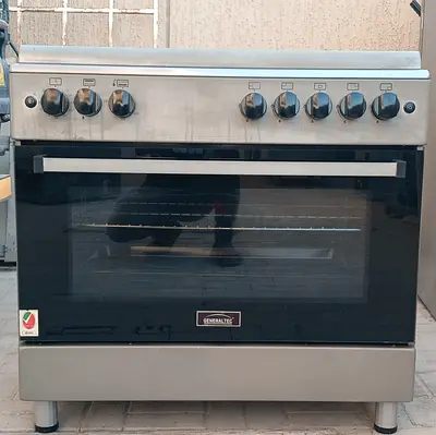 GENERALTEC gas cooker 90x60cm 5burners with good working condition