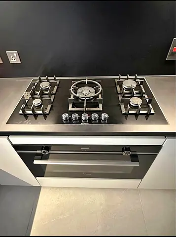 Siemens Built-in Electric oven and Gas cooktop Hob with Integrated Oven - Good Condition