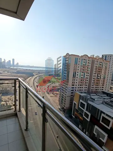 Free Parking / 3BHK / Free Gym Pool / Master Bedroom / Washing area / Family-Friendly