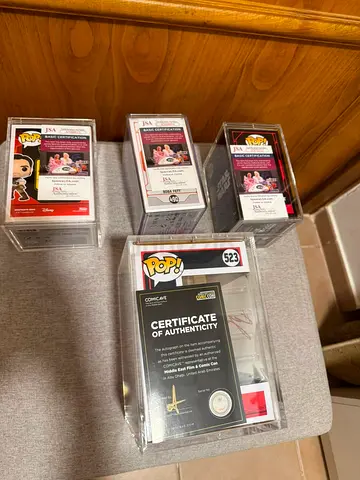 Selling my beloved starwars funko collection
